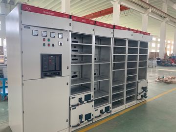 El panel de distribución revestido de la baja tensión del dispositivo de distribución de la baja tensión del metal para la transmisión de poder proveedor